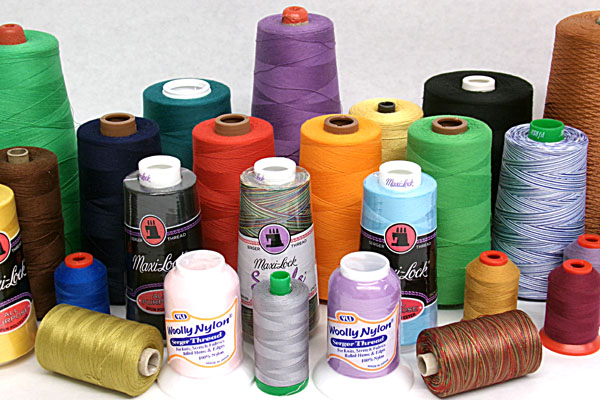 The Thread Exchange, Inc.: Venus Spun Polyester - Tex 27 - Rouge